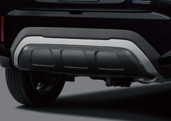 リヤアンダーガーニッシュ