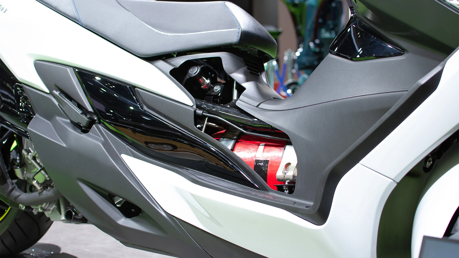 水素エンジンバーグマン | JAPAN MOBILITY SHOW 2025 | スズキ