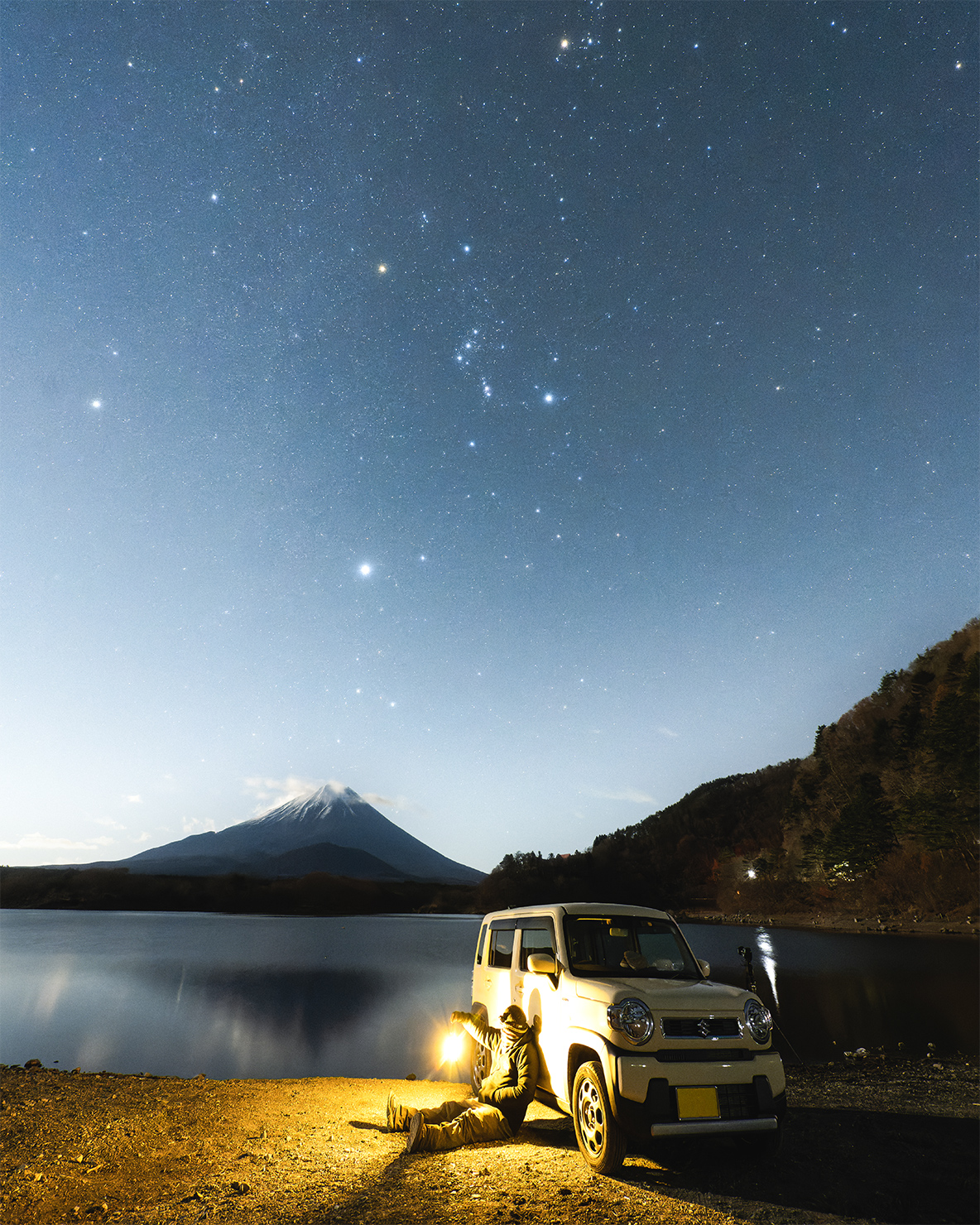 ナイススマイル賞　関岡大晃 @hirography_321さんの作品「愛車と眺める星空」