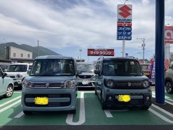 スペーシア　オフブルー