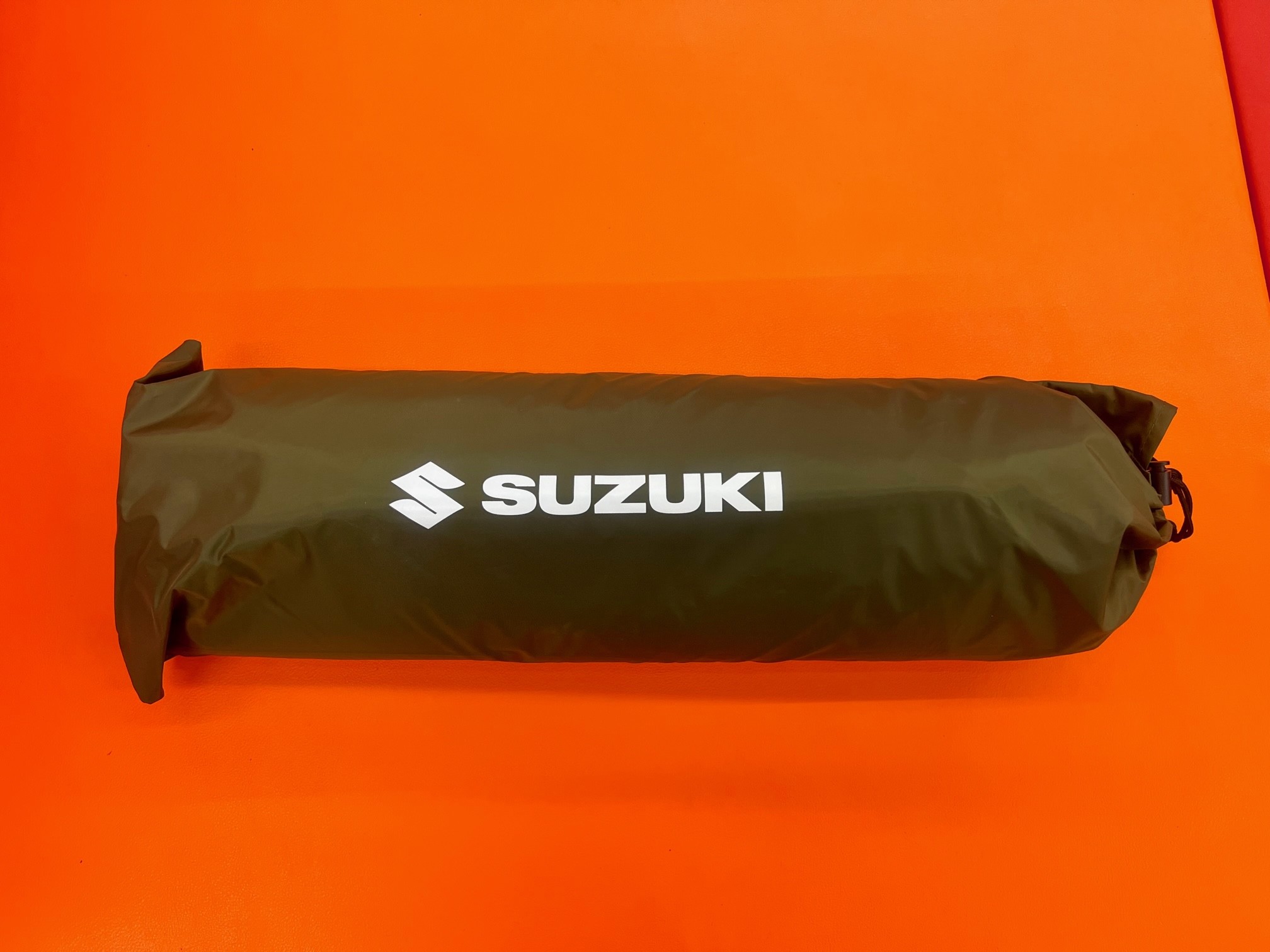 SUZUKI純正タープはogawaとコラボ！小川が組み立ててみた!!｜その他 
