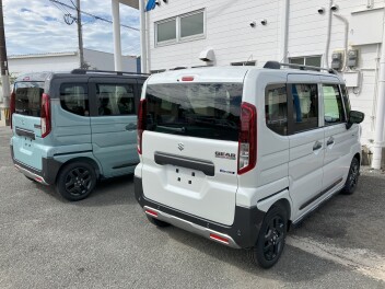 新車納車当日外しnvanタイヤ ホイールキャップ 4個セット（N-VAN用の 