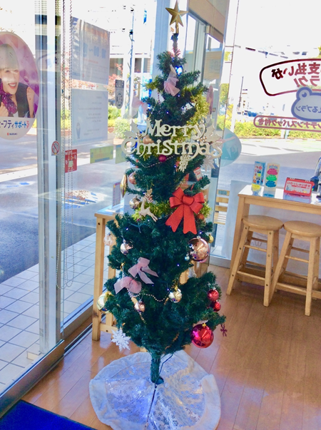 クリスマスの飾りつけしました その他 お店ブログ 株式会社スズキ自販埼玉 スズキアリーナ草加新善