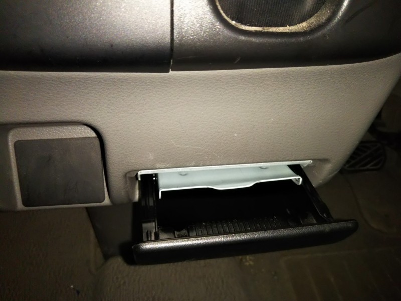 バン トラックなどには その他 お店ブログ スズキアリーナ高台