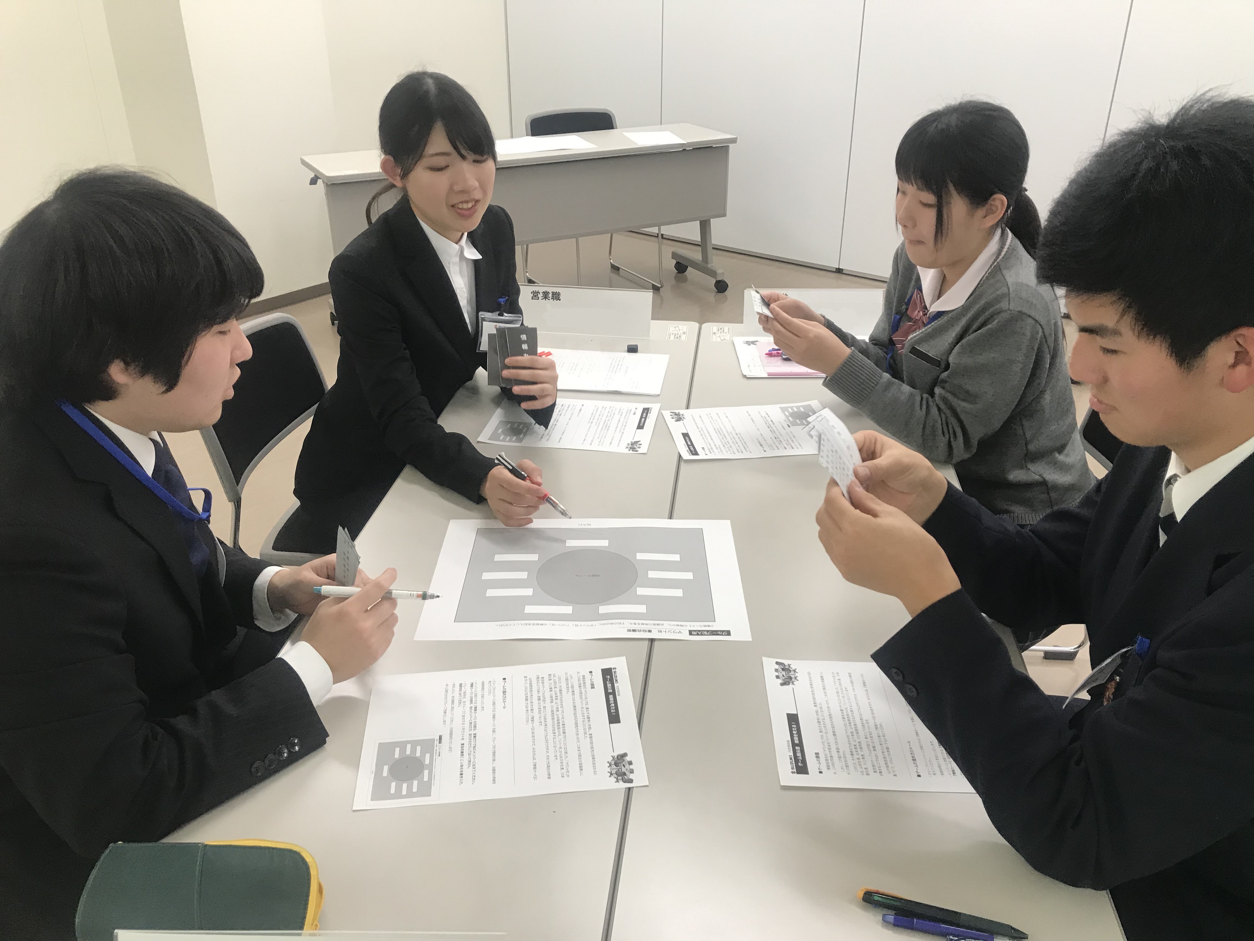 内定式 内定者研修を開催いたしました 採用情報トピックス 採用情報 株式会社スズキ自販山口 内定式 内定者研修を開催いたしました 採用情報トピックス 採用情報 株式会社スズキ自販山口
