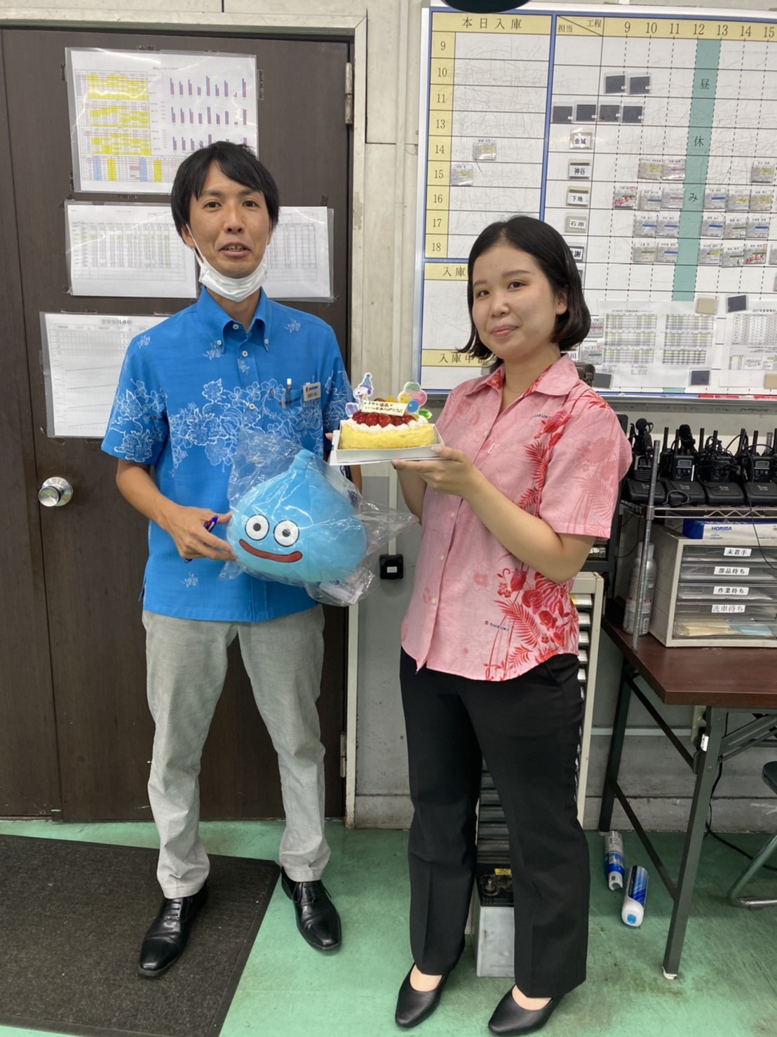 我らが渡慶次店長の誕生日 その他 お店ブログ 株式会社スズキ自販沖縄 スズキアリーナ浦添東