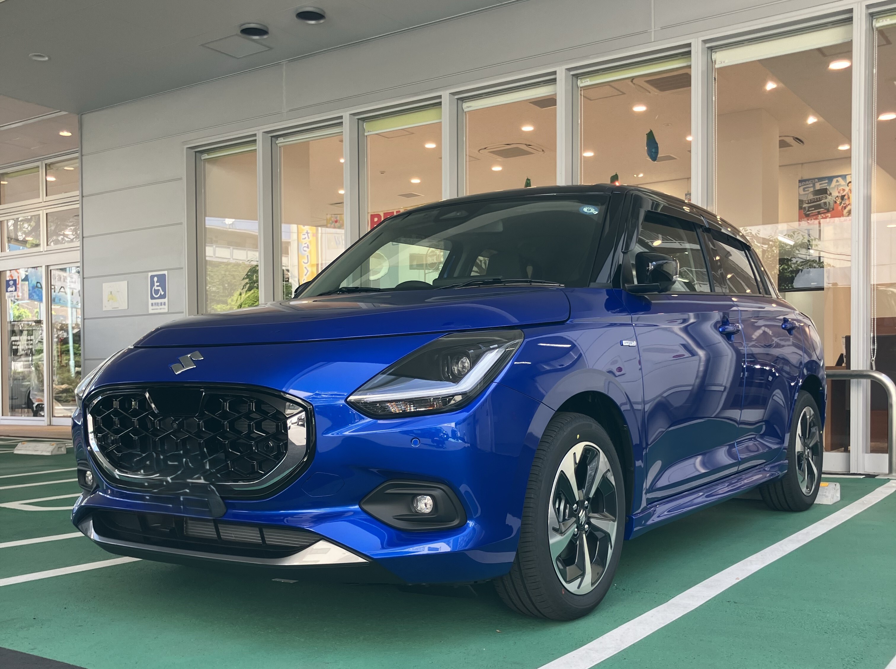 N様へスイフトをご納車しました！｜納車ギャラリー｜お店ブログ｜株式 