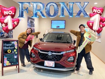 ★新型フロンクス★　当店でのご納車1台目でーす！！！