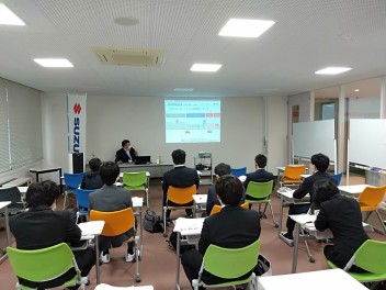 函館大谷短期大学さんで学内説明会を開催いたしました