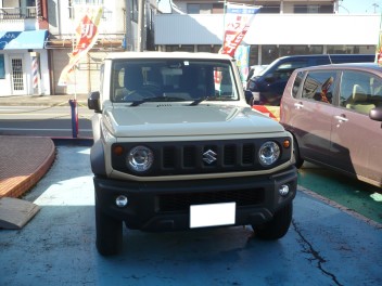 新車ジムニーシエラ納車です。