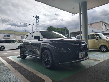フロンクス、Night　Metal特別架装しました！！