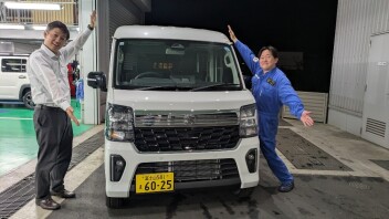 新型エブリイワゴンの試乗車入りました！！