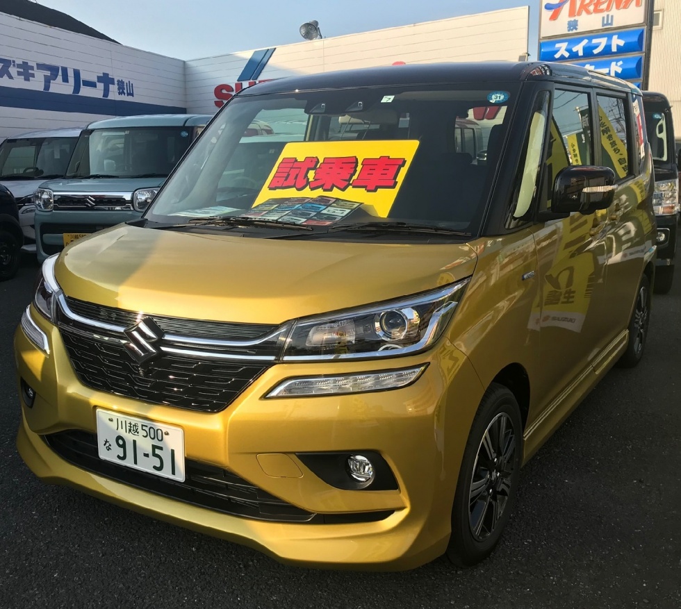 ソリオバンディット　試乗車　写真