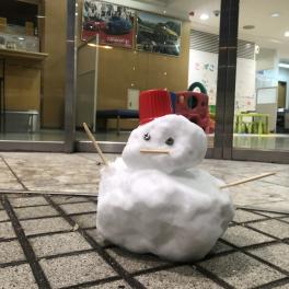 雪が降っても運転をされるみなさまへ！！