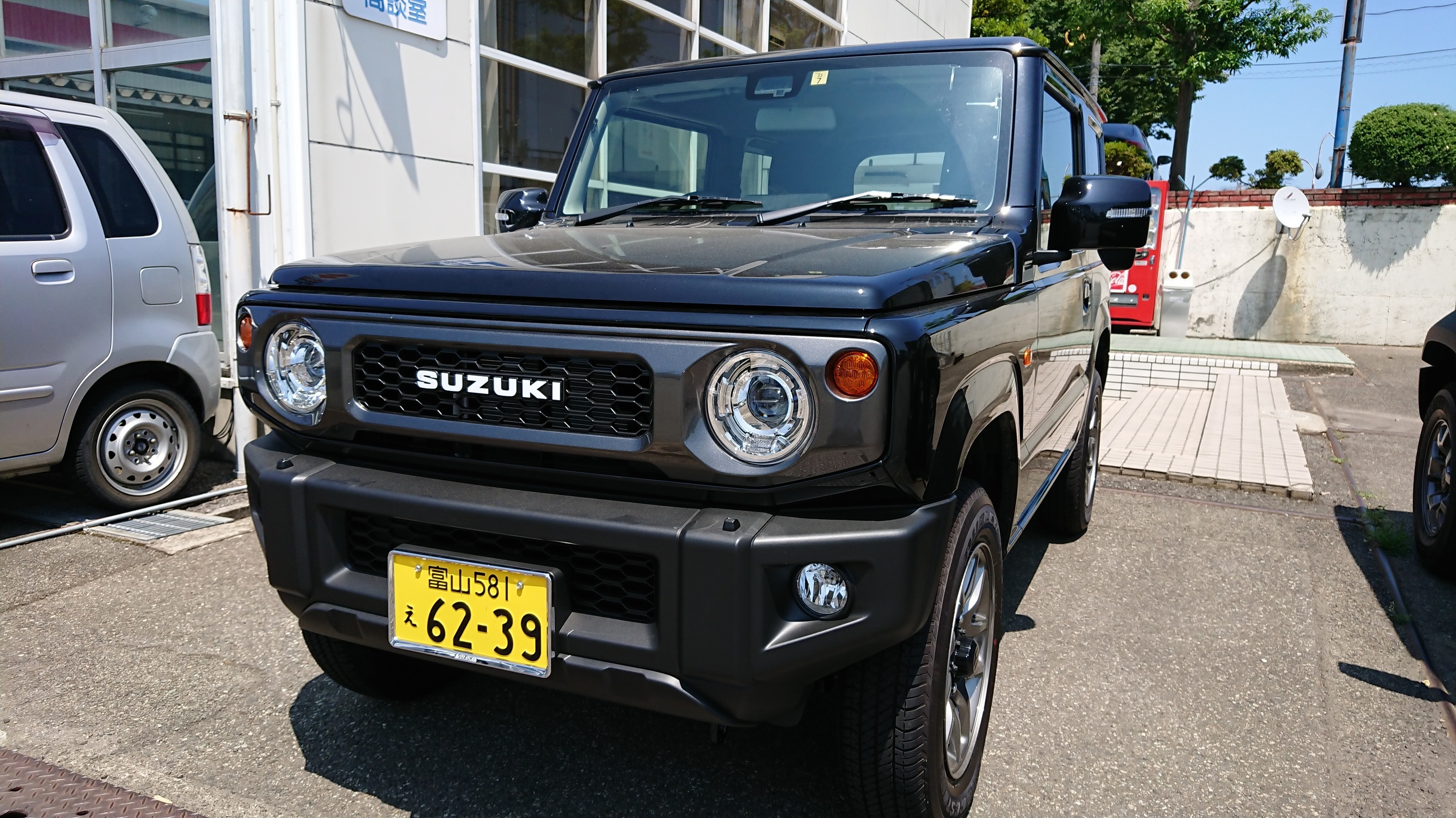 SUZUKI フロントグリル