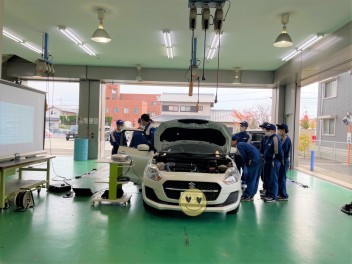 ◎専門学校穴吹工科カレッジ様×SUZUKI技術講習会を実施しました◎