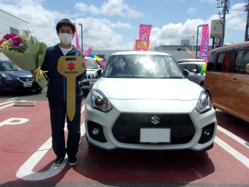 Ｉ様へスイフトスポーツご納車です☆