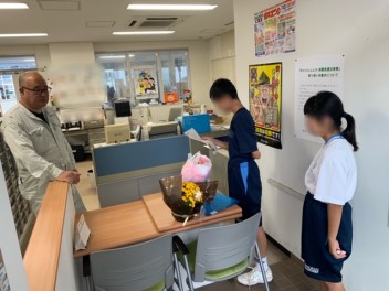 今年もお花をいただきました
