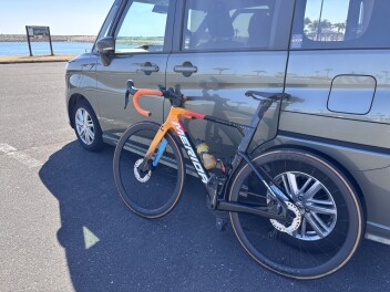 ロードバイクも余裕で積めます
