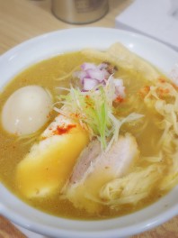 鶏蕎麦かかし～鶏白湯そば～