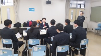 共栄大学の学内セミナーに参加しました。