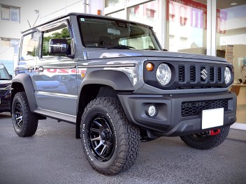 君津市にお住いのW様に、ジムニーシエラ OFF-ROAD PKG.をご納車いたしました。