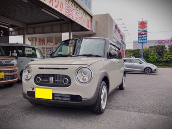 千葉市にお住まいのN様に、ラパンLCをご納車いたしました。