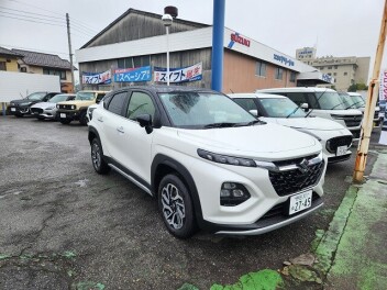 フロンクス登場！