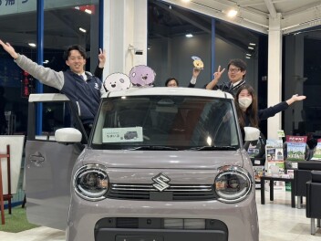 ！ワゴンRスマイル展示中！