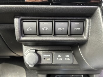 新型クロスビー高速道路試乗しました♪♪