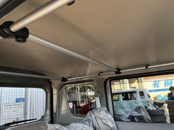 エブリィJリミテッド、マルチルーフバー！！