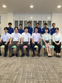 西陣店スタッフ一同です　☆彡