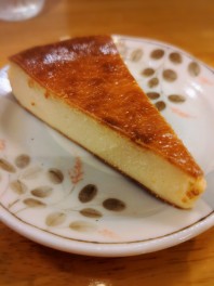 ラーメン屋さんのチーズケーキがウマかった件