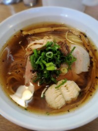 グルメ　麺人　三冠（甘王　丼聖）が行く　Ramenおこじょ　松茸とポルチーニの塩ラーメン