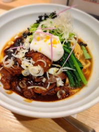 あがの姫牛　牛すじカレーラーメン　麺人　麺狂い　麺紀行