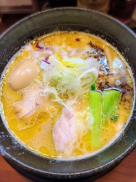 鶏白湯そば　　醤油　４月限定　麺の風　祥気　麺人　麵狂い　麺紀行