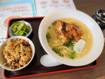 新店開拓　沖縄そば　かふーがーでん　新潟市紫竹山　麵人　麺狂い　麺紀行