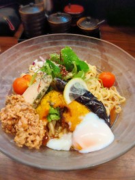 冷やしラーメンシリーズ：トマチリ冷製ラーメン　小千谷　麵屋ようか　麺人　麺狂い　麺紀行