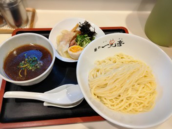 麵の美味しさを教えてくれたつけ麺　長岡　麺や一晃亭　麺人　麺狂い　麺紀行