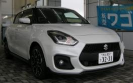 スイフトスポーツ　試乗車あります！（６ＡＴ）