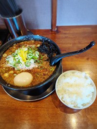 りりんブラックを喰らうの巻　長岡　らーめん家りりん　麺人　麺狂い　麺紀行