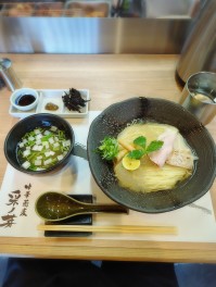 甘鯛と浅利ジュレの出汁つけ蕎麦　中華蕎麦采ノ芽　麺人　麵狂い　麺紀行