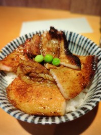 あがの豚丼を喰らうの巻　五泉さらい　どんぶり男子のどんぶり日記