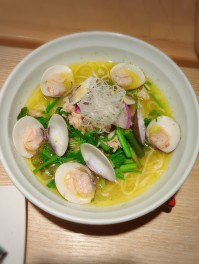 ハマグリとセリの塩そばを喰らうの巻　長岡　あおぎり　麺人　麺狂い　麺紀行