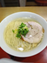 13種類の出汁を重ねた塩そばを喰らうの巻　ラーメンおこじょ　麺人　麵狂い　麺紀行