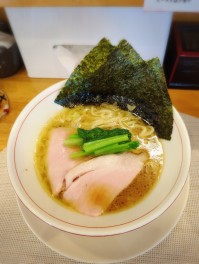 家系　IEK　らーめんを喰らうの巻　燕市　KUBO　LABO　麺人　麵狂い　麵紀行