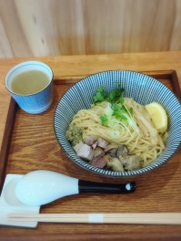 牡蠣の塩油そばを喰らうの巻　新潟　東区　麺屋　玄洋　麺人　麵狂い　麺紀行