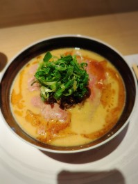 村上牛担々麵を喰らうの巻　三条　中華蕎麦おか部　麺人　麵狂い　麵紀行