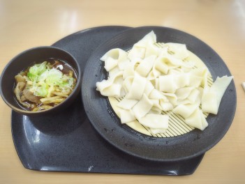 ひもかわうどんを喰らうの巻　高坂SA　麺人　麺狂い　麵紀行　SJ大盛りやめたってよ