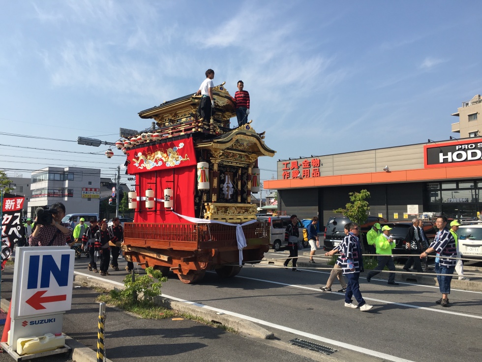 宝町山車_back